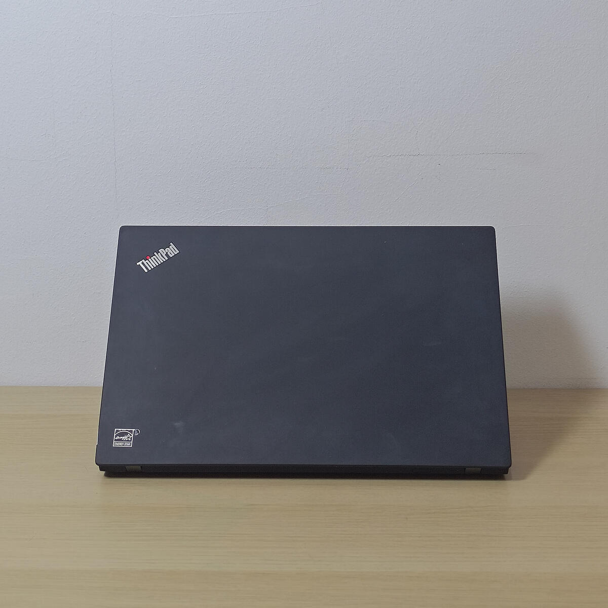 Lenovo Thinkpad T14G2 Belakang Tengah Lenovo Thinkpad T14G2 Belakang Tengah Butik Laptop